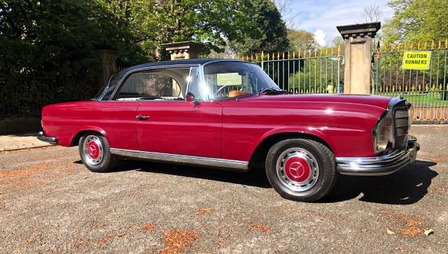 1964 Mercedes-Benz 220 2.2 220 SEB COUPE