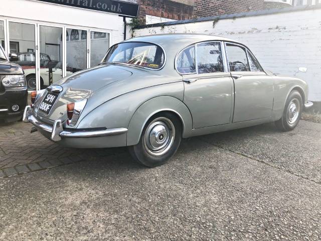 1967 Jaguar MK II 3.4 Automatic