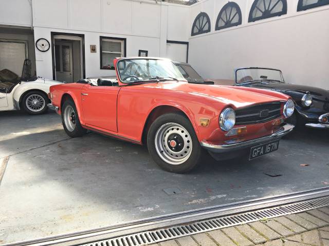 Triumph TR6 2.5 TR6 UK CAR Coupe Petrol Red