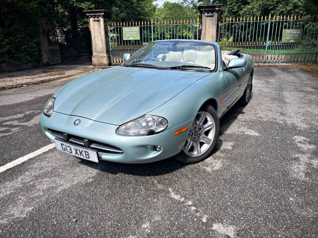1999 Jaguar Xk8 4.0 2dr Auto